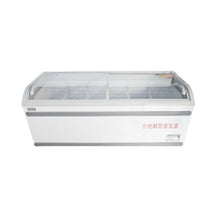Dukers WD700Y 24.7 cu. ft. Commercial Chest Freezer in White